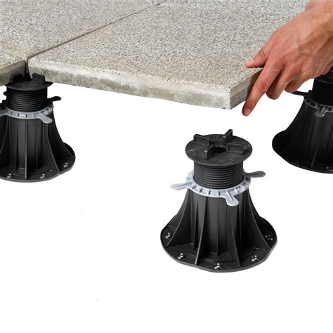 Dd Adjustable Pedestals Suitable For Flat Roofs And Balconies