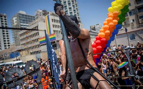 Over 200000 Attend Tel Aviv Gay Pride Parade Some 30000 From Abroad