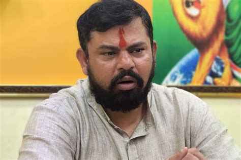 Mla Raja Singh Detained Ahead Of Hanuman Jayanti Shobha Yatra In Hyderabad