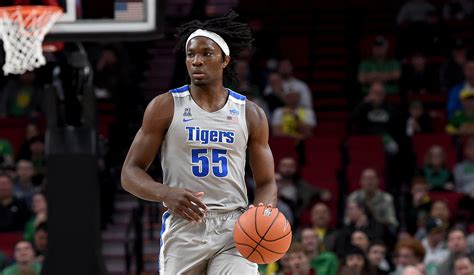 2020 NBA Draft Prospect: Precious Achiuwa Photo Gallery | NBA.com