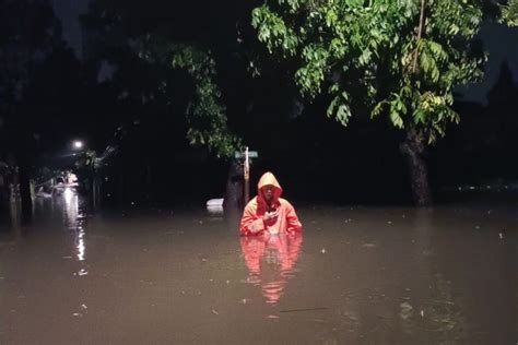 Bpbd Dki Catat Banjir Di Tujuh Rt Dan Ruas Jalan Kawasan Jakarta