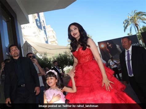 Cannes Film Festival: Aishwarya Rai Bachchan's Daughter Aaradhya Steals The Show