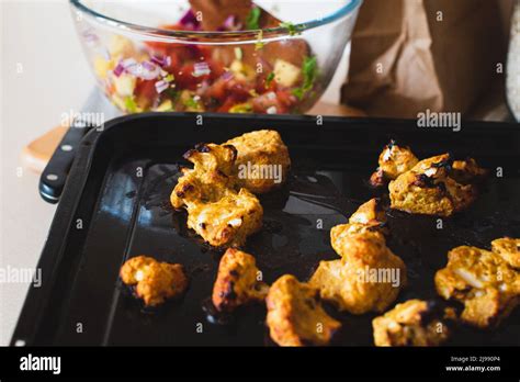 Tandoori Roasted Cauliflower Stock Photo Alamy