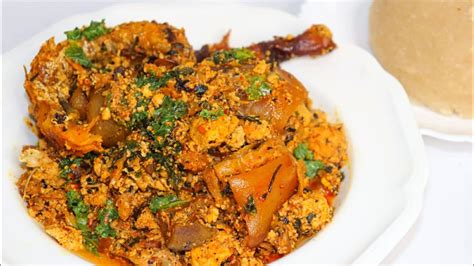 Egusi Soup Amala Food : Egusi Soup Amala Food : 10 Nigerian Food Dishes ...