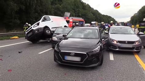 VIDEO Unfall auf der A7 bei Hamburg Heimfeld sorgt für Vollsperrung