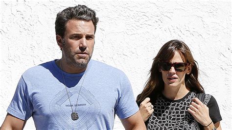 Friendly Exes Jennifer Garner And Ben Affleck Enjoy An Outing In Santa Monica With Daughter