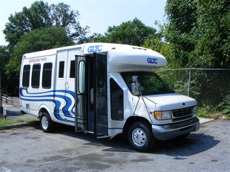 Greater Lynchburg Transit Company SHOWBUS INTERNATIONAL BUS IMAGE