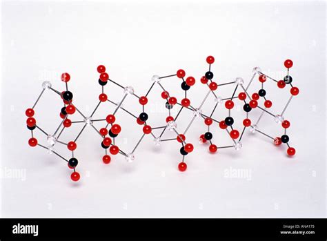 Model of molecule of calcium carbonate Stock Photo - Alamy