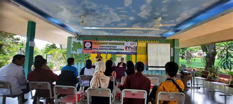 Dosen Kampus Digital Bisnis Unm Beri Pelatihan Public Speaking Untuk