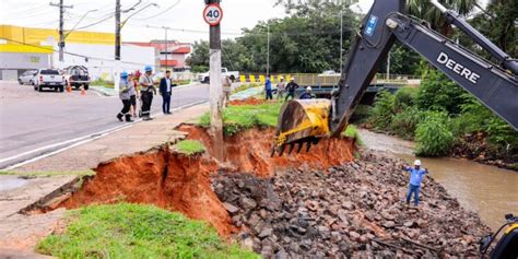 Prefeitura Fez Obra Em Trecho Onde Cratera Se Abriu Na Torquato Tapaj S