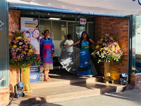 Semanario Laguna Con Colorido Festejo Se Inaugura La Primera Sucursal