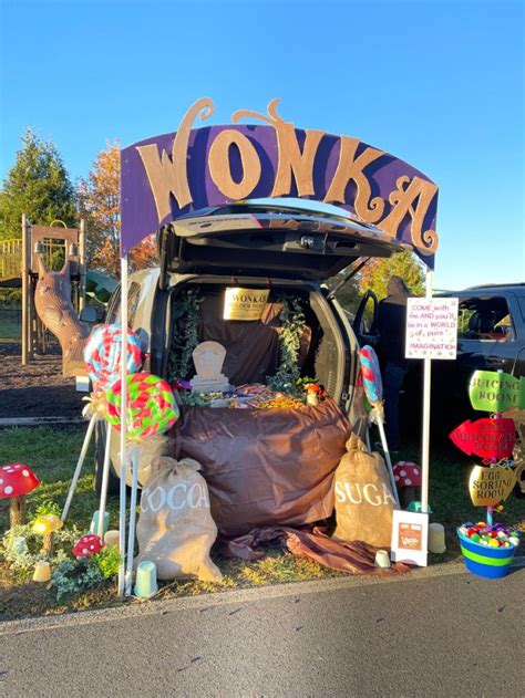 Willy Wonka Trunk Truck Or Treat Halloween Decorations Willy Wonka