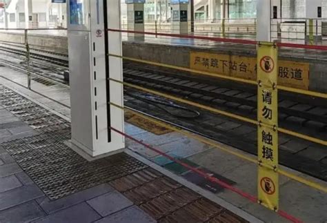 铁路站台越线防护升降围栏系统：保障安全，提升铁路站台安防体验