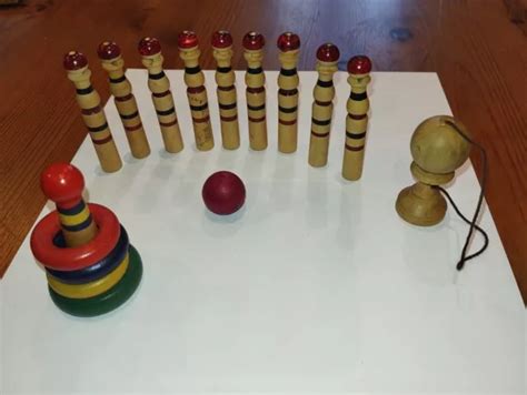 Mini Jeux De Quilles Avec Sa Boule En Bois Bilboquet En Bois Jeu D