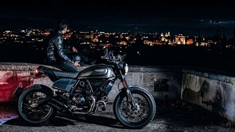 Back In Black Ducati Scrambler Nightshift Breaks Cover Ht Auto