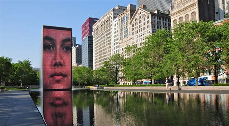 Visit The Crown Fountain Video Sculpture in Chiacgo's Millennium Park