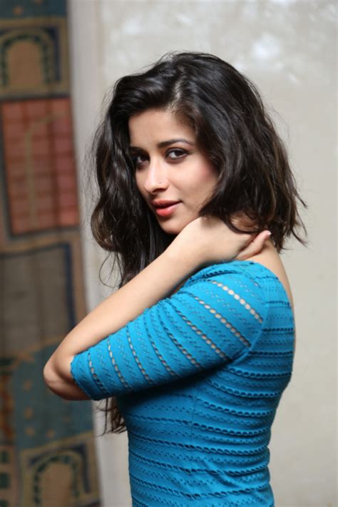 Actress Madhurima Hot Stills 10 My Gallery
