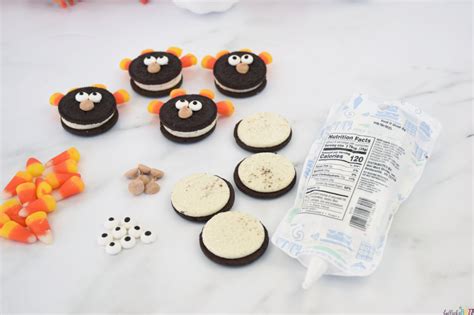 Oreo Turkeys Here S How To Make These Easy No Bake Thanksgiving Treats Bullock S Buzz