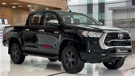 2023 Toyota Hilux Revo V Edition Black Color 2 8L Turbo 4 Cyl