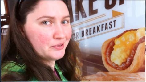 Taco Bell Breakfast Review Youtube