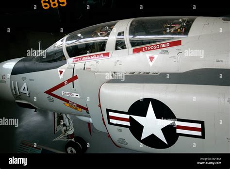 US NAVY PHANTOM JET FIGHTER AIRCRAFT COCKPIT -IMPERIAL WAR MUSEUM,DUXFORD Stock Photo - Alamy