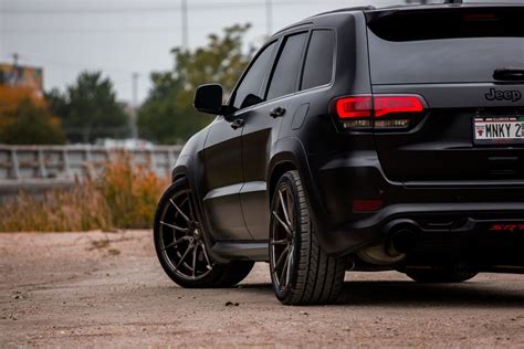 Jeep Grand Cherokee Srt M652 Avant Garde Wheels