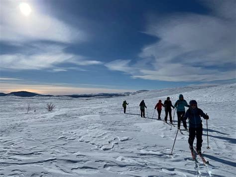 Introduction To Off Track Nordic Ski Holiday Venabu Fjellhotell