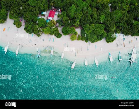 Small Island in Pacific Stock Photo - Alamy