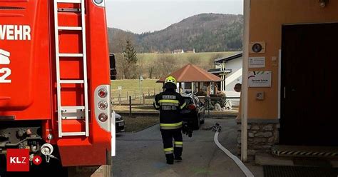 Volksschule Evakuiert Elektrischer Defekt F Hrte Zu Feuerwehreinsatz