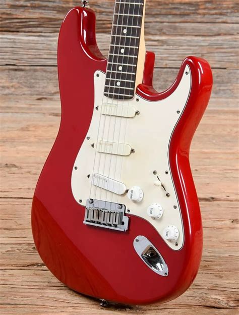 Stratocaster Colors - The Reds - Stratocaster Design