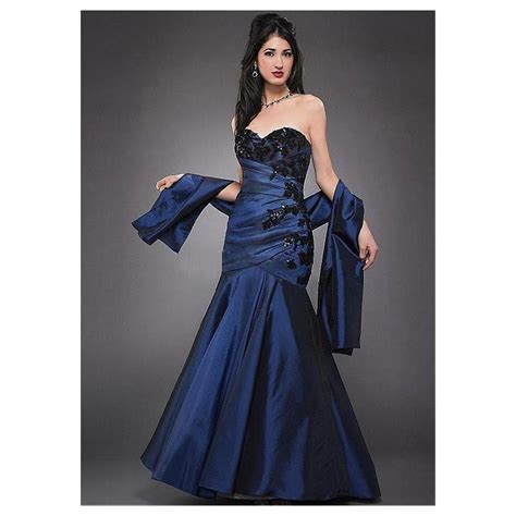 Striking Taffeta And Lace Mermaid Strapless Sweetheart Neckline Full