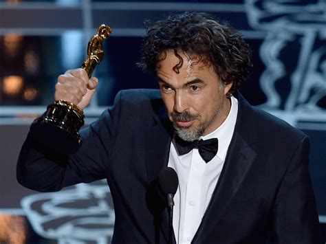 Alejandro Gonz Lez I Rritu Gana El Premio Al Mejor Director En Los