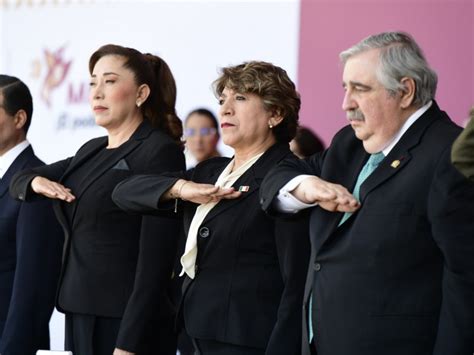 Conmemoran Día de la Bandera en Edomex