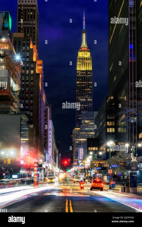 Night City street in New York City, Manhattan, USA Stock Photo - Alamy