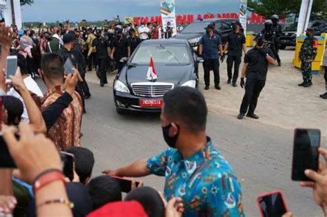 Ban Mobil Presiden Jokowi Dikabarkan Bocor Ini Penjelasan Mercedes Benz