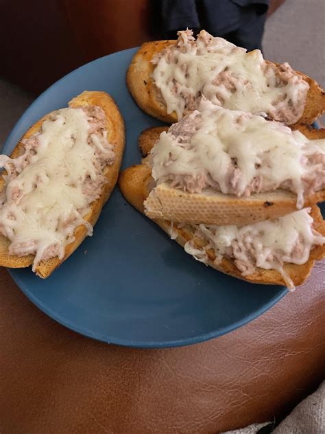 Tuna Cheese Melt On Garlic Bread R Drunkencookery