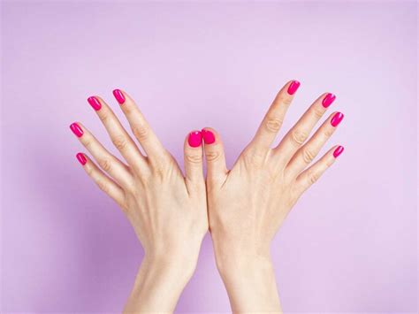 Barbie Nails Pink Ist Die Angesagteste Nagellack Farbe Im Sommer 2023