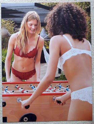 Carton Publicitaire Lingerie ETAM PLV 46x35 NEUF EBay