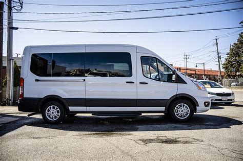 10 passenger van rental michigan - dockfess