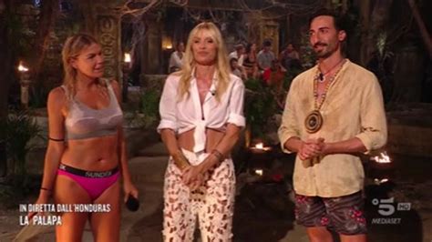 Ascolti Tv Isola Dei Famosi Quarta Puntata Aprile Ecco I Dati