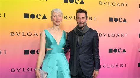 Keanu Reeves Turns Heads On Red Carpet As Star Kisses Girlfriend