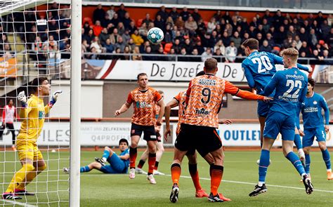 Resumen Del Partido Volendam Vs Psv 2 3 Goles Mediotiempo