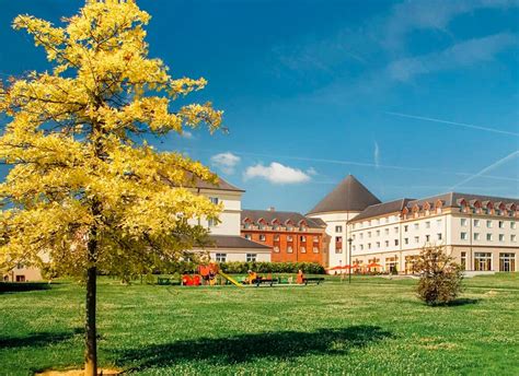 Grand Magic Hotel Disneyland Paris