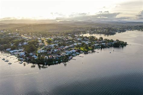 Wangi & Lake Macquarie - Dobell House