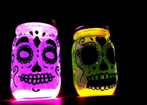 25 Easy Day of the Dead DIY Projects