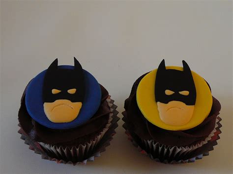 Batman Cupcakes