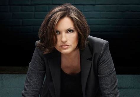 Law & Order: SVU Season 16 First Look: Meet Olivia Benson's New Protégé ...