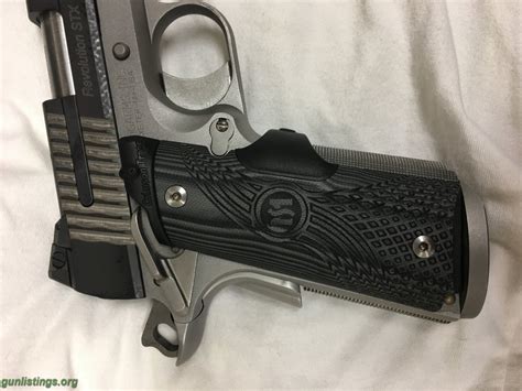 Gunlistings.org - Accessories Crimson Trace Laser Grips For 1911