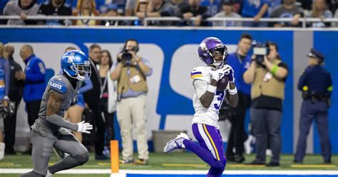 Three Vikings players earn All-Rookie or All-NFC honors from PFWA ...