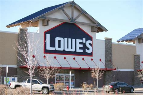 Lowe’s is closing all 99 Orchard Supply Hardware stores